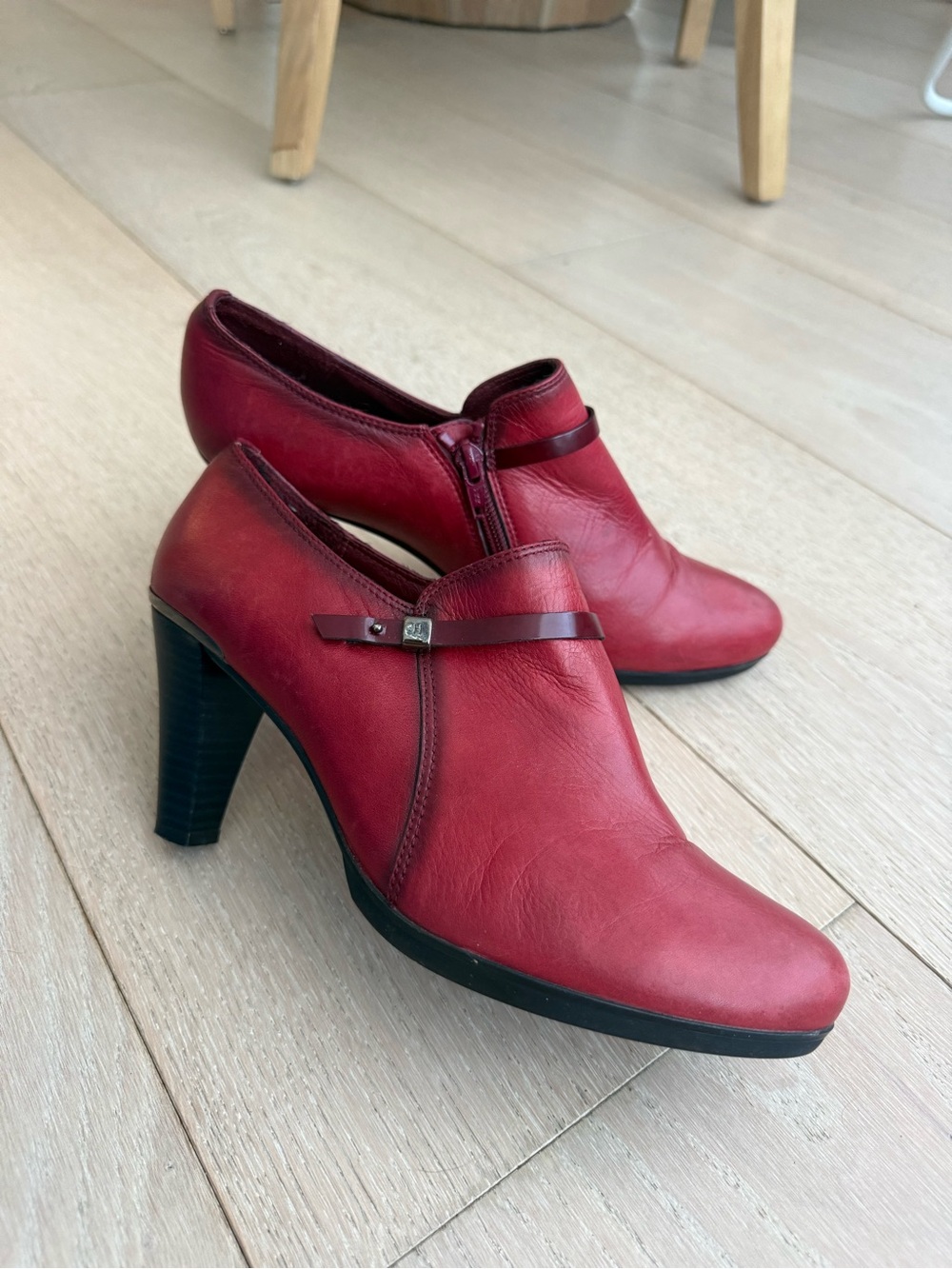 Hispanitas Red Leather Heel Boots